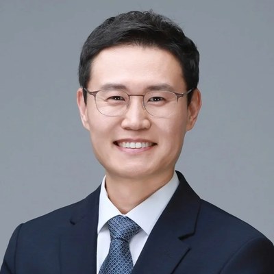 Portrait of Jae-Woong Jeong